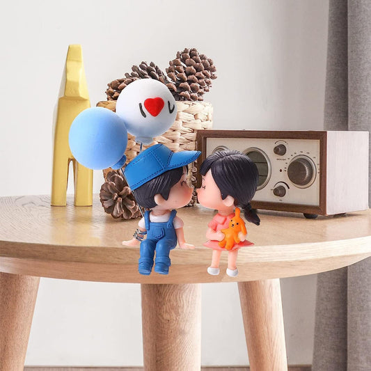 Plastic Cute Couple Car Dashboard Decoration Figurine Set (1 Set)
